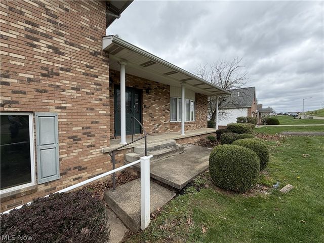 113 Martha Drive, St Clairsville, OH 43950