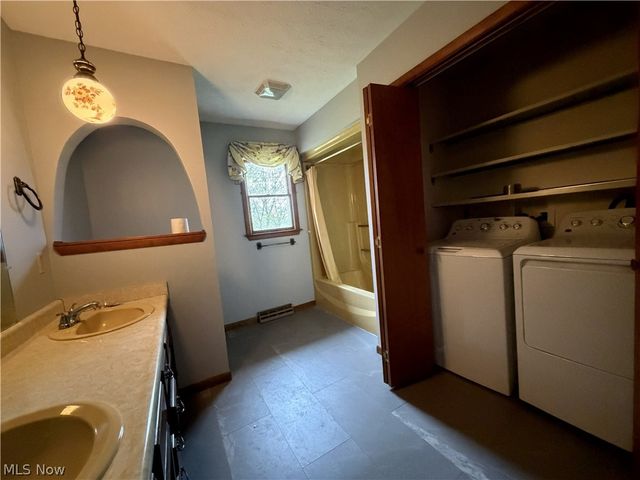 113 Martha Drive, St Clairsville, OH 43950
