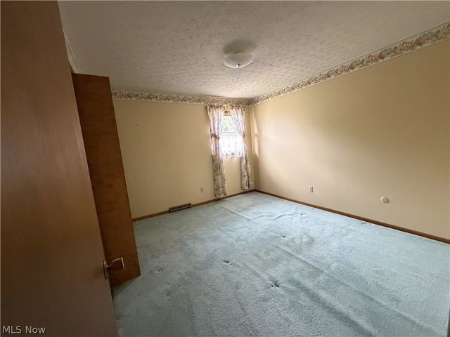 113 Martha Drive, St Clairsville, OH 43950