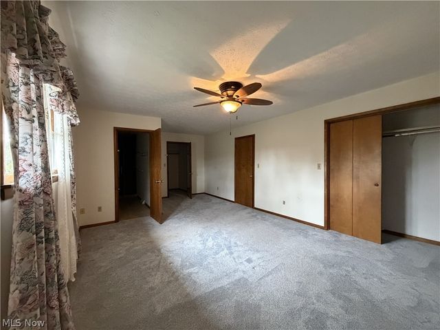 113 Martha Drive, St Clairsville, OH 43950