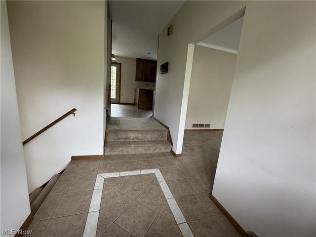 113 Martha Drive, St Clairsville, OH 43950