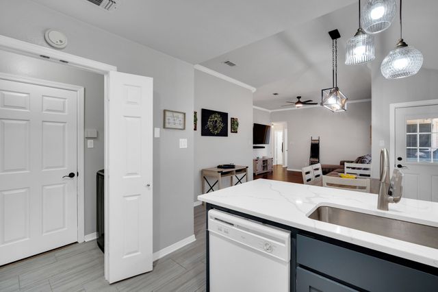 309 Vista Ridge Drive, Venus, TX 76084