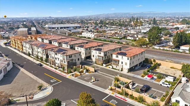 9318 Via Azul, Pico Rivera, CA 90660