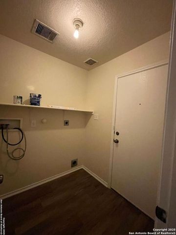 7530 Drake Canyon, San Antonio, TX 78254