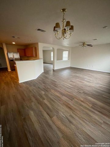 7530 Drake Canyon, San Antonio, TX 78254