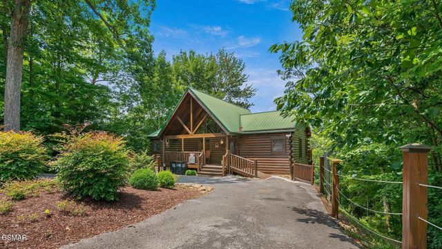 2117 E View Drive, Sevierville, TN 37876