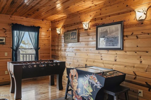 2117 E View Drive, Sevierville, TN 37876