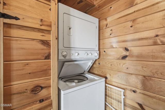 2117 E View Drive, Sevierville, TN 37876