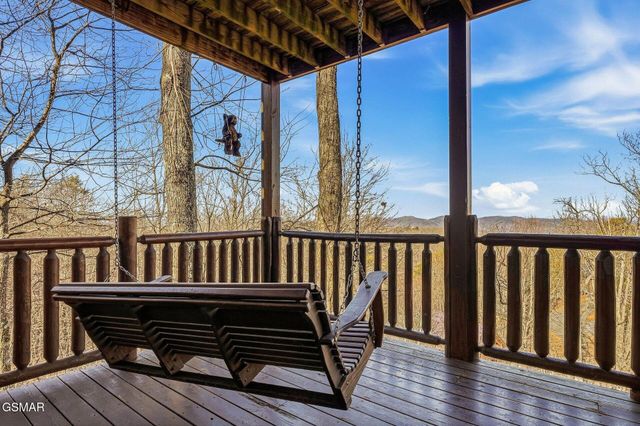 2117 E View Drive, Sevierville, TN 37876