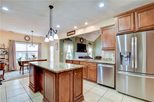 603 Marjorie LN, Chesapeake, VA 23320