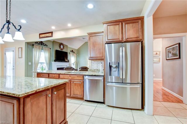 603 Marjorie LN, Chesapeake, VA 23320