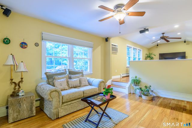 20 Pine Mountain Road, Ridgefield, CT 06877