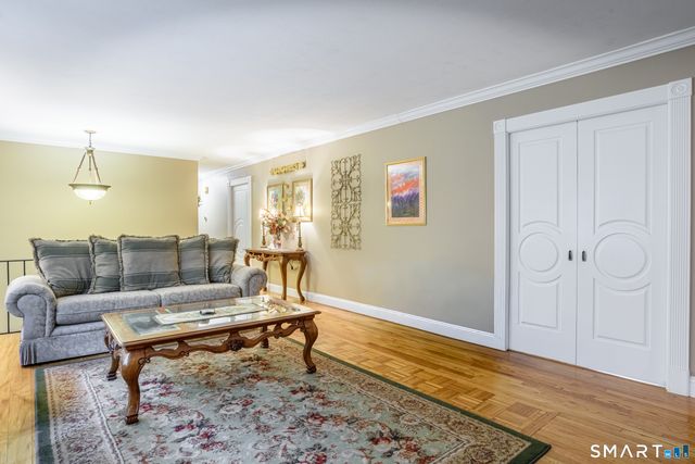 20 Pine Mountain Road, Ridgefield, CT 06877