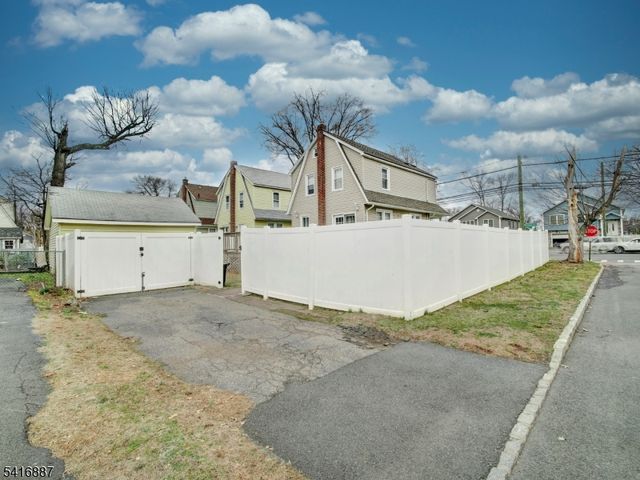 113 S Michigan Ave, Kenilworth Boro, NJ 07033