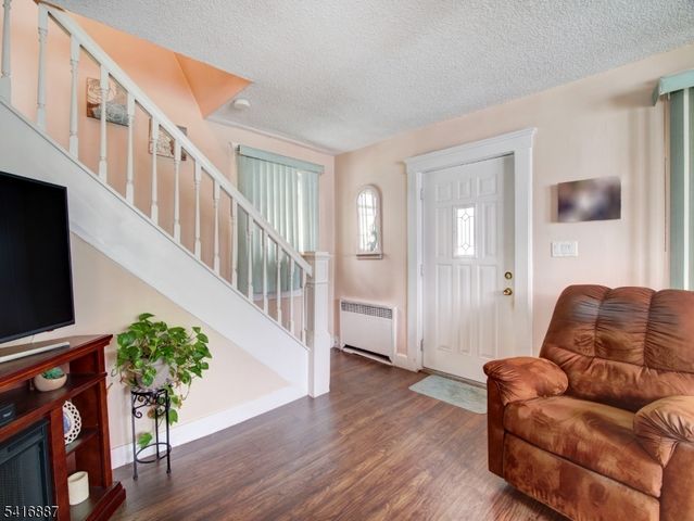 113 S Michigan Ave, Kenilworth Boro, NJ 07033