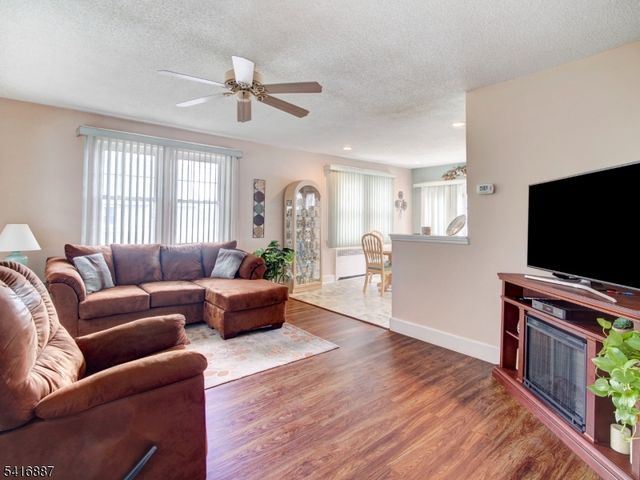 113 S Michigan Ave, Kenilworth Boro, NJ 07033