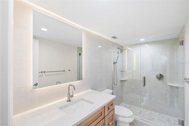 9433 HARBOR GREENS WAY 306, Seminole, FL 33776