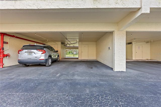 9433 HARBOR GREENS WAY 306, Seminole, FL 33776