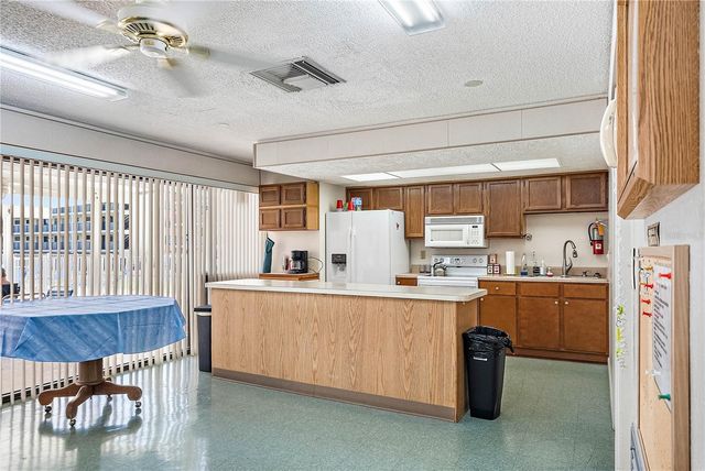 9433 HARBOR GREENS WAY 306, Seminole, FL 33776