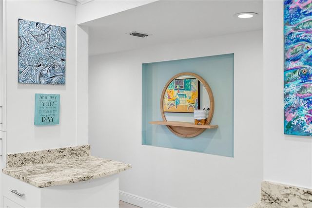 9433 HARBOR GREENS WAY 306, Seminole, FL 33776