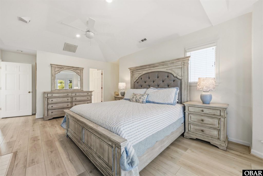 Image 20 of property listing at 852 Lighthouse Drive Lot #15, Corolla, NC 27927