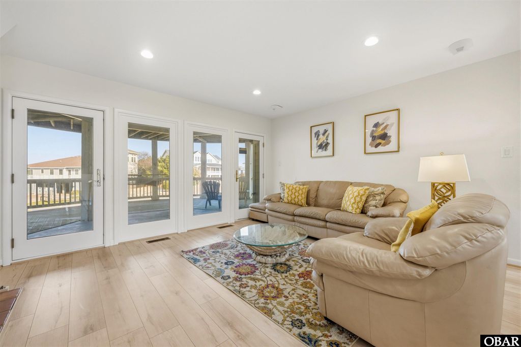 Image 21 of property listing at 852 Lighthouse Drive Lot #15, Corolla, NC 27927