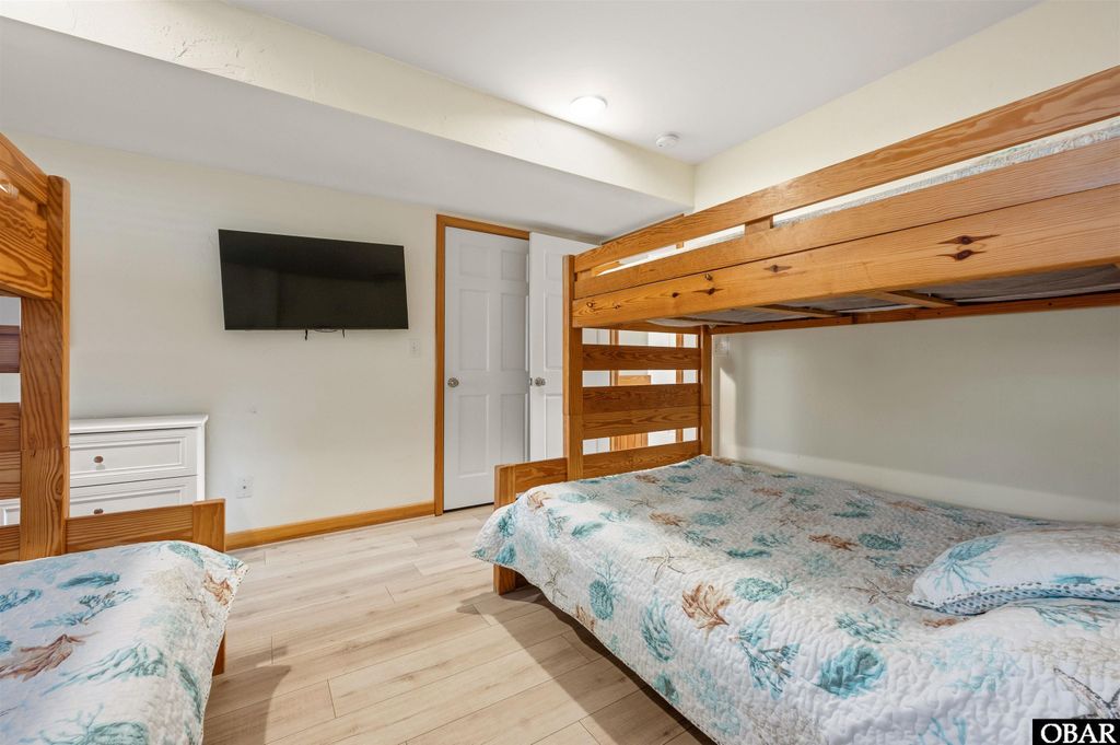 Image 34 of property listing at 852 Lighthouse Drive Lot #15, Corolla, NC 27927