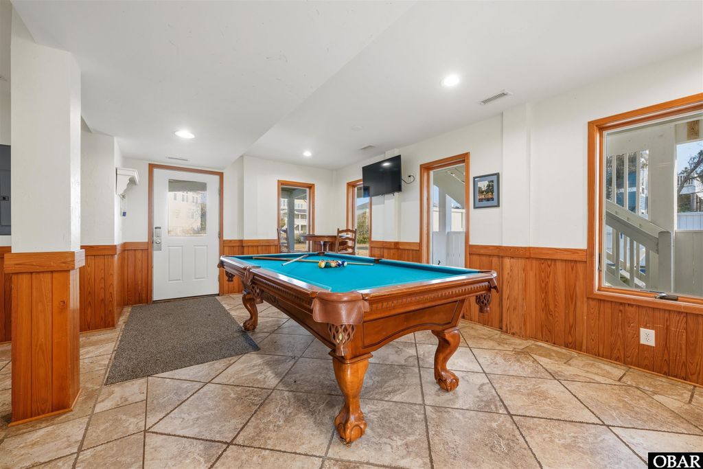 Image 38 of property listing at 852 Lighthouse Drive Lot #15, Corolla, NC 27927