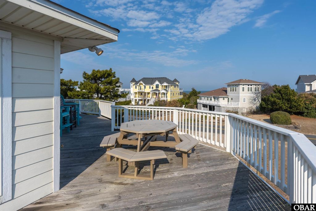 Image 6 of property listing at 852 Lighthouse Drive Lot #15, Corolla, NC 27927