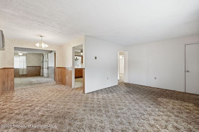 7541 Hollyridge Drive, New Port Richey, FL 34653