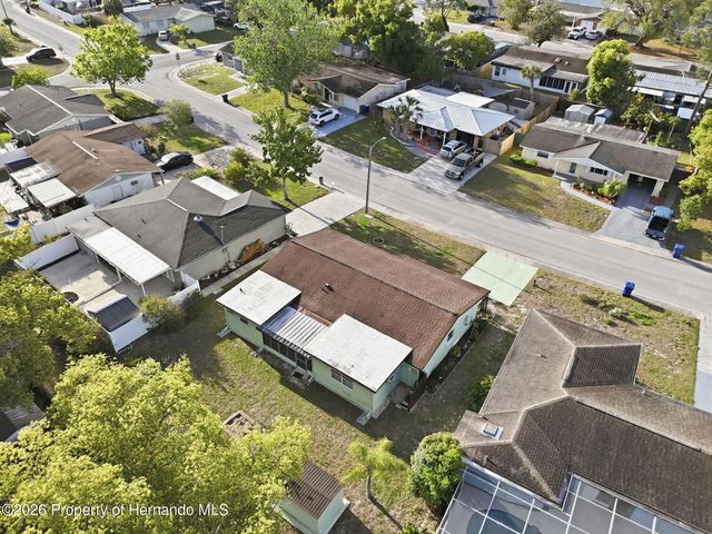 7541 Hollyridge Drive, New Port Richey, FL 34653