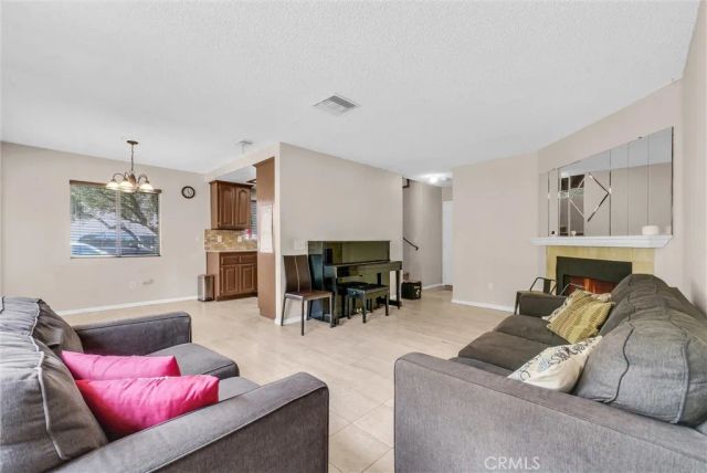 1530 Elkwood, West Covina, CA 91791