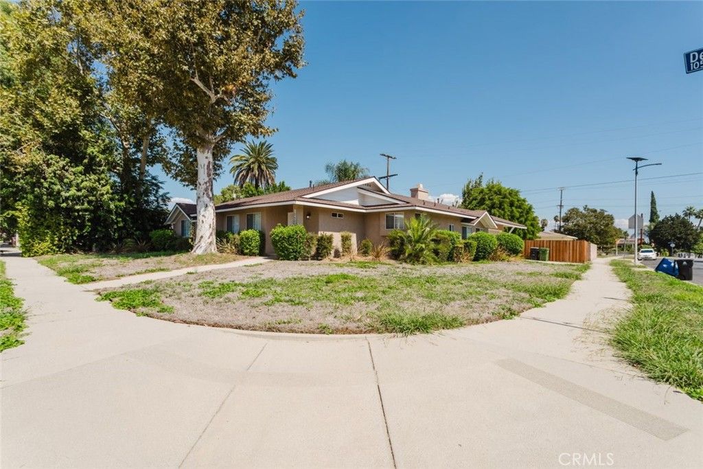 10500 Dempsey Avenue, Granada Hills, CA 91344 — photo 2