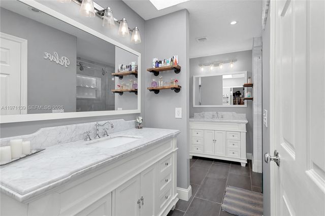 13810 Roanoke St, Davie, FL 33325