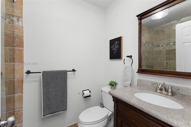 13810 Roanoke St, Davie, FL 33325