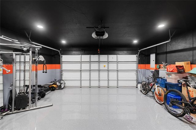 13810 Roanoke St, Davie, FL 33325