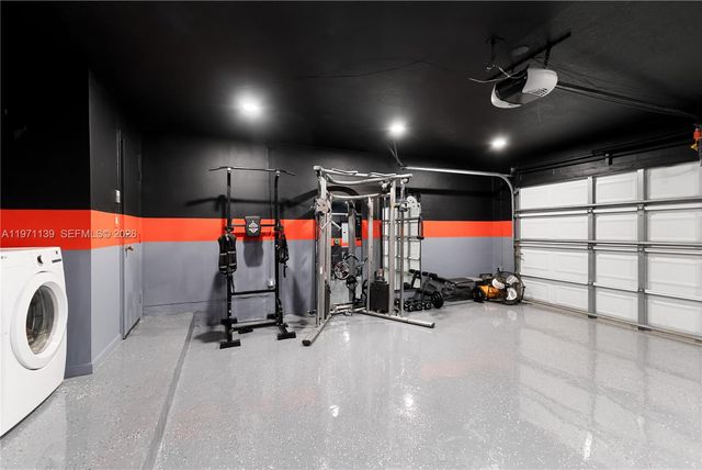 13810 Roanoke St, Davie, FL 33325