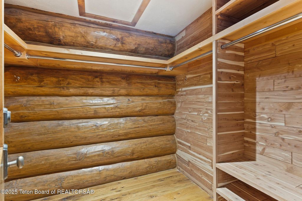 5725 W CADDIS FLY Drive, Wilson, WY 83014 photo 15