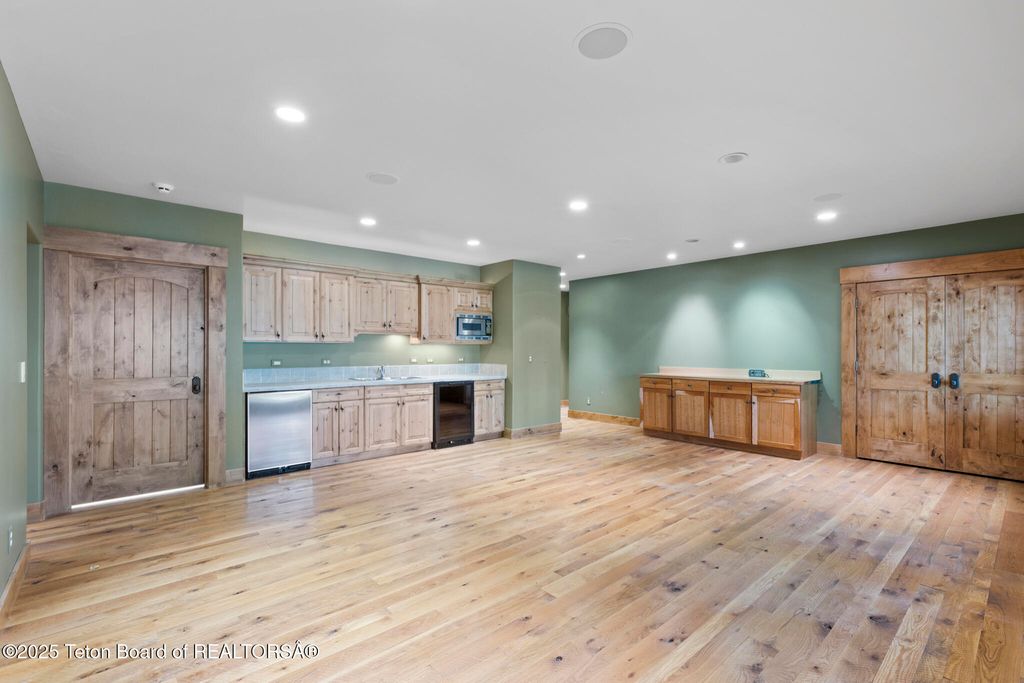 5725 W CADDIS FLY Drive, Wilson, WY 83014 photo 21