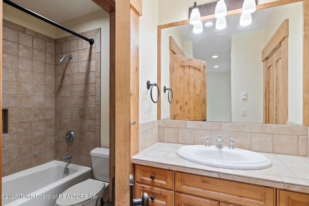 5725 W CADDIS FLY Drive, Wilson, WY 83014 photo 24