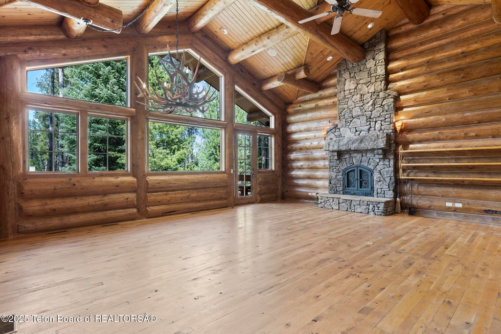 5725 W CADDIS FLY Drive, Wilson, WY 83014 photo 9