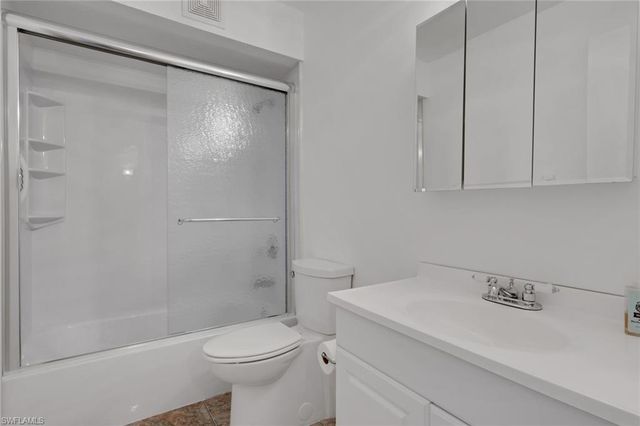 1723 Golf Club DR 1, North Fort Myers, FL 33903