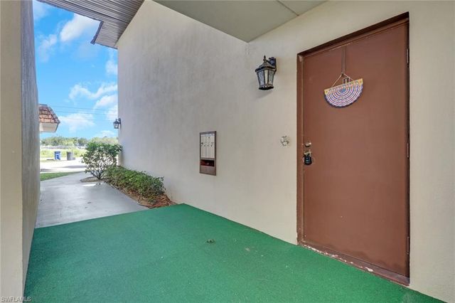 1723 Golf Club DR 1, North Fort Myers, FL 33903