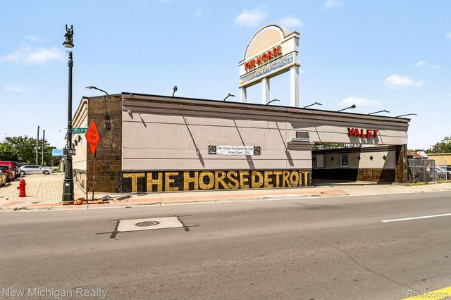 8140 Michigan Avenue, Detroit, MI 48210