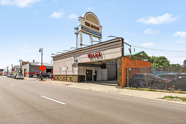 8140 Michigan Avenue, Detroit, MI 48210