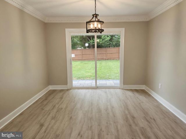 416 VIRGINIA AVE, Herndon, VA 20170