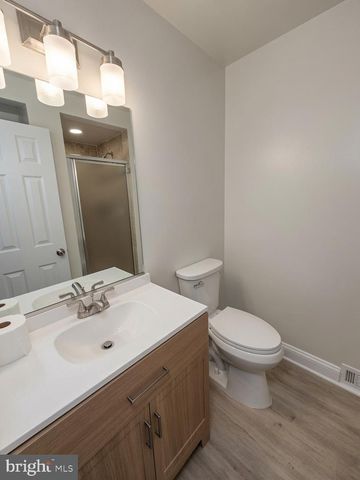 416 VIRGINIA AVE, Herndon, VA 20170