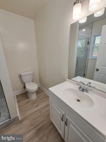 416 VIRGINIA AVE, Herndon, VA 20170