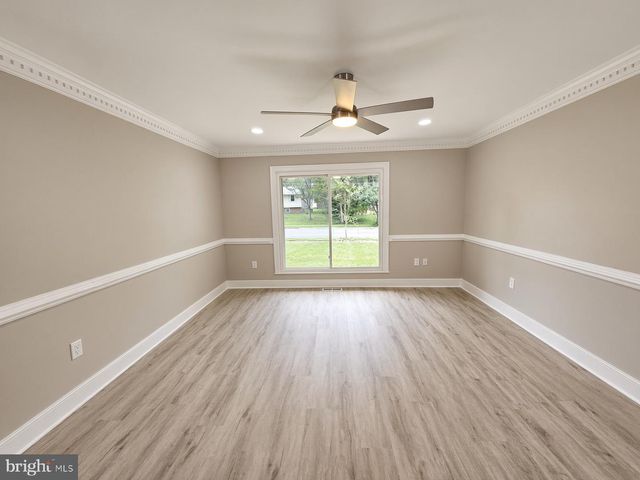 416 VIRGINIA AVE, Herndon, VA 20170
