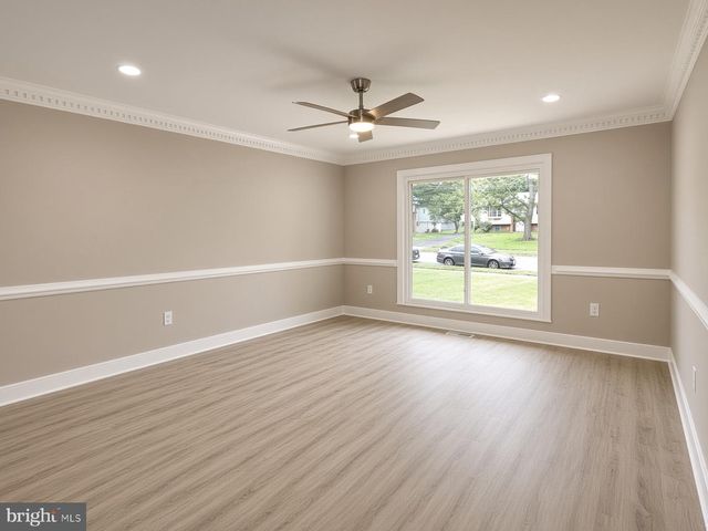 416 VIRGINIA AVE, Herndon, VA 20170
